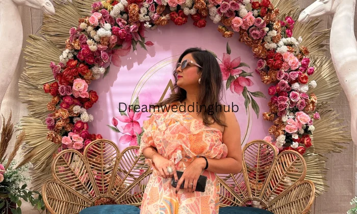 Anchor Shubhangi Tripathi